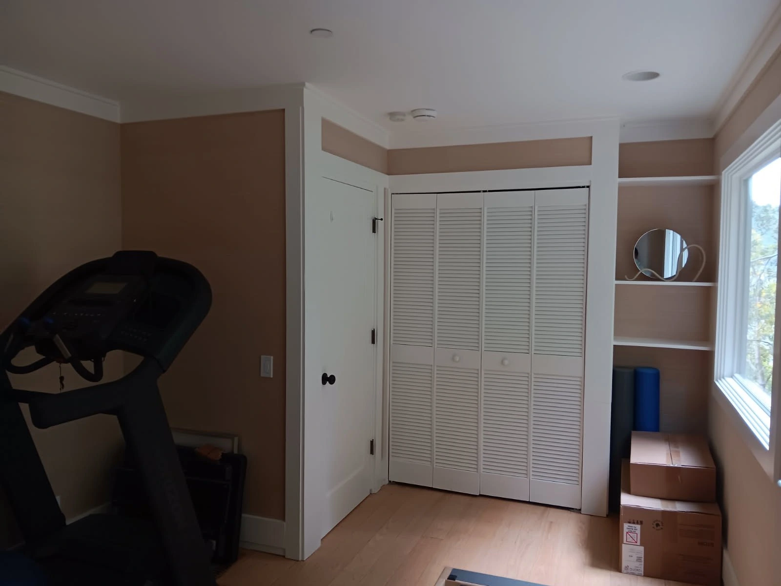 Wallpaper installation in South San Francisco